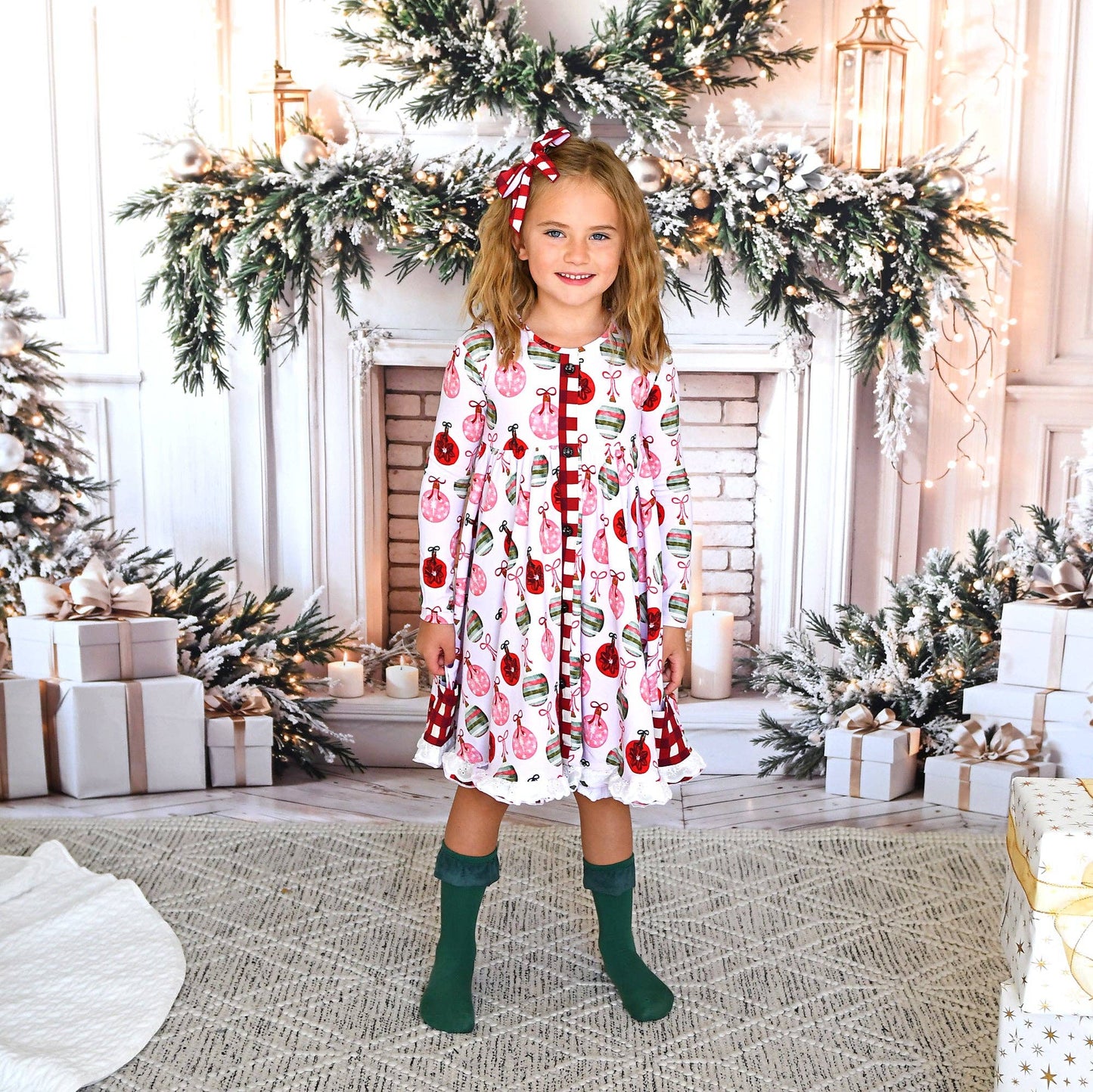 Kit Ornaments BUTTON DRESS