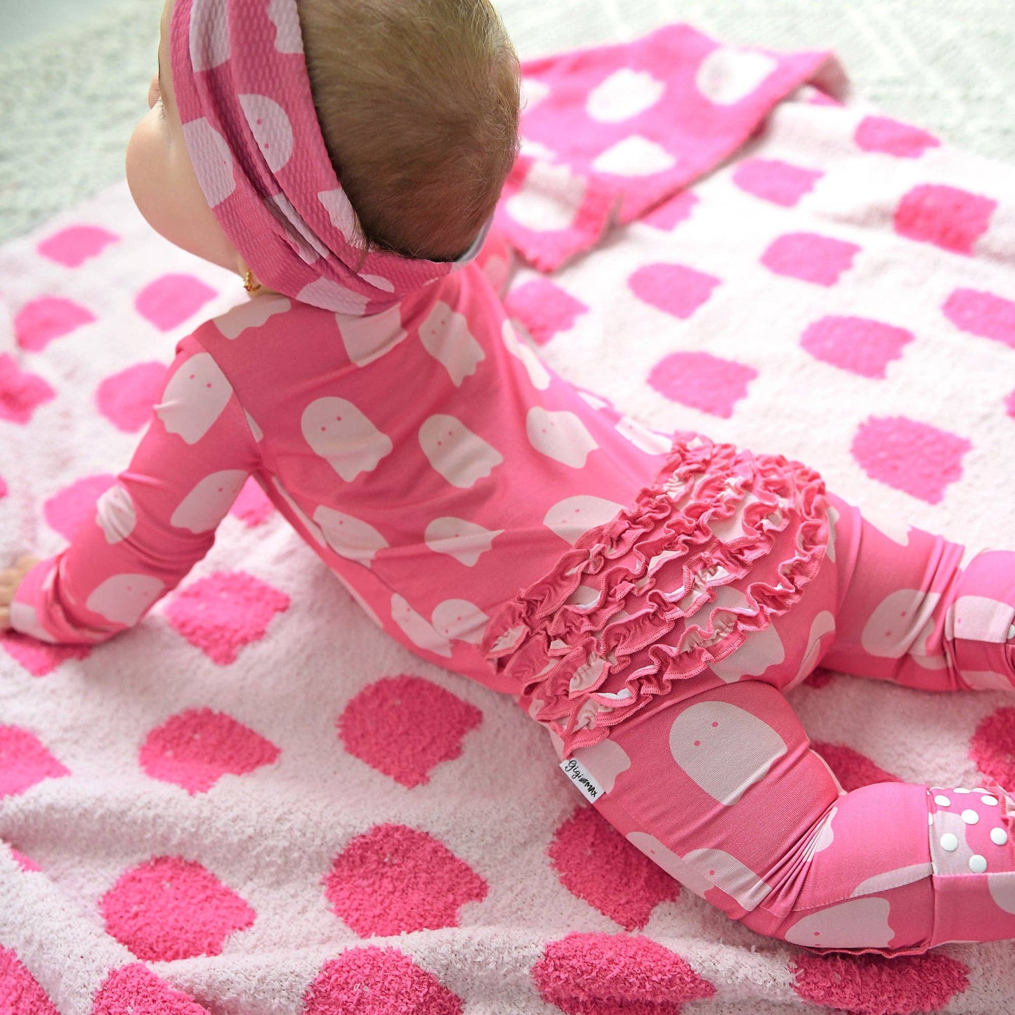 Draven Pink Ghost RUFFLE ZIP
