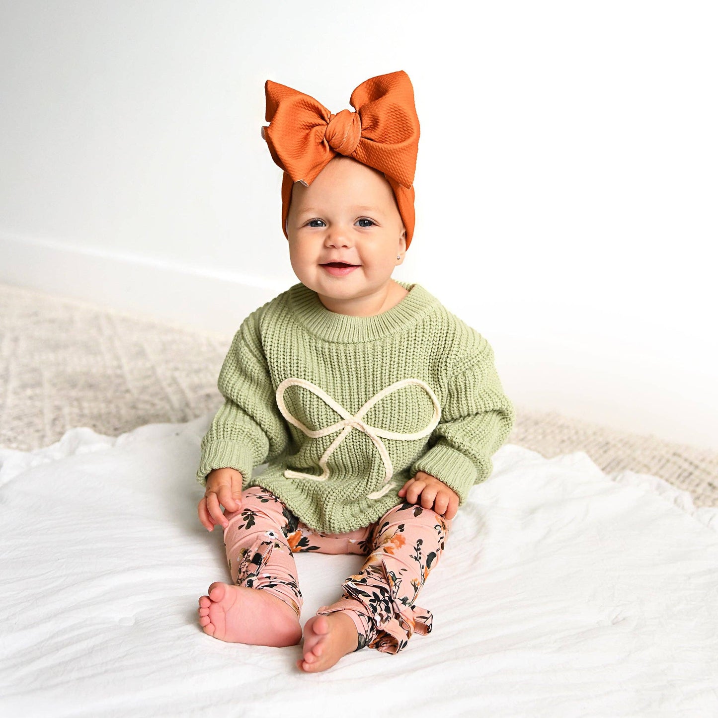 Green Bow SWEATER