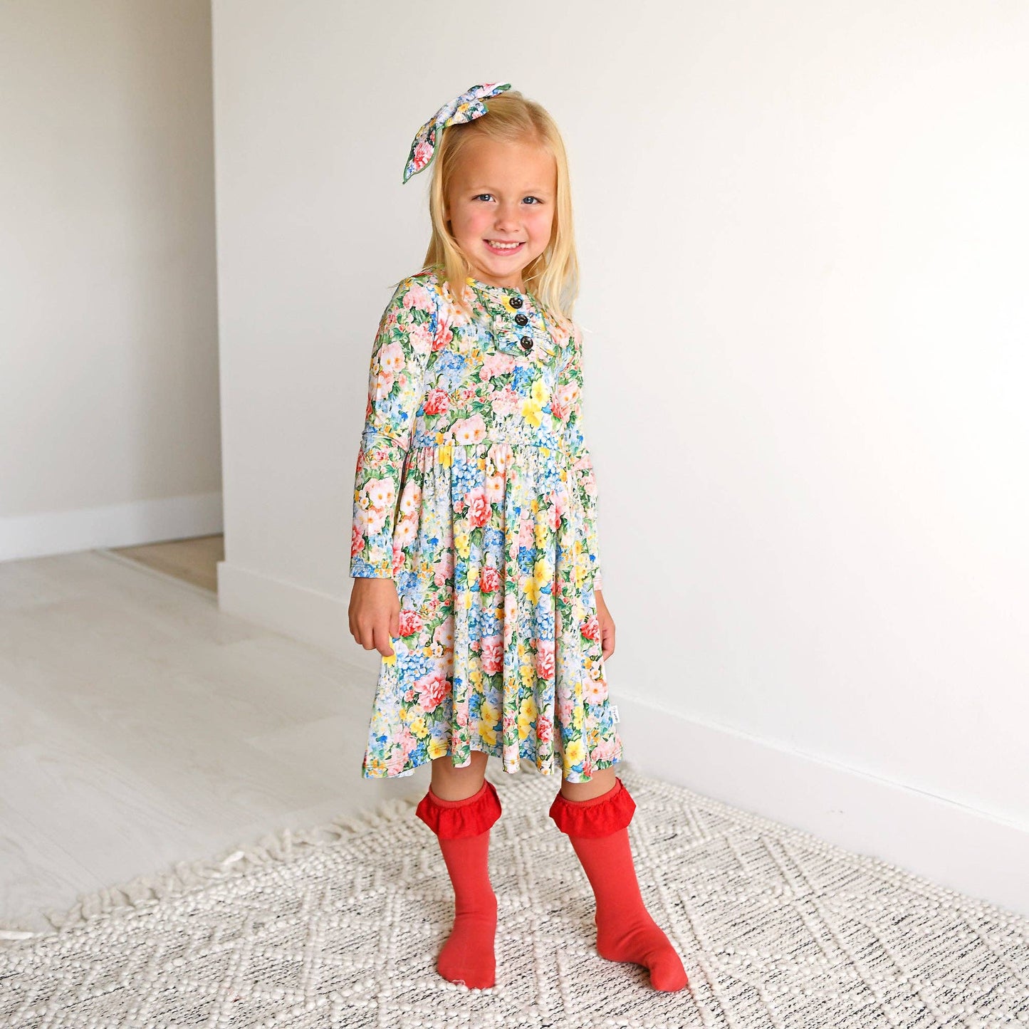 Cranberry RUFFLE SOCKS