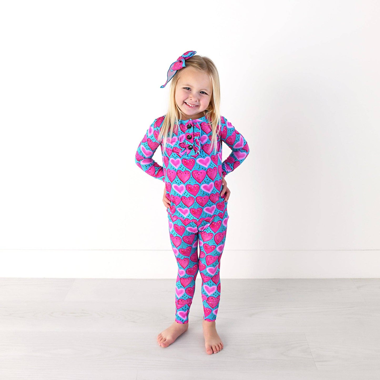 Alaina Heart Clip Bow