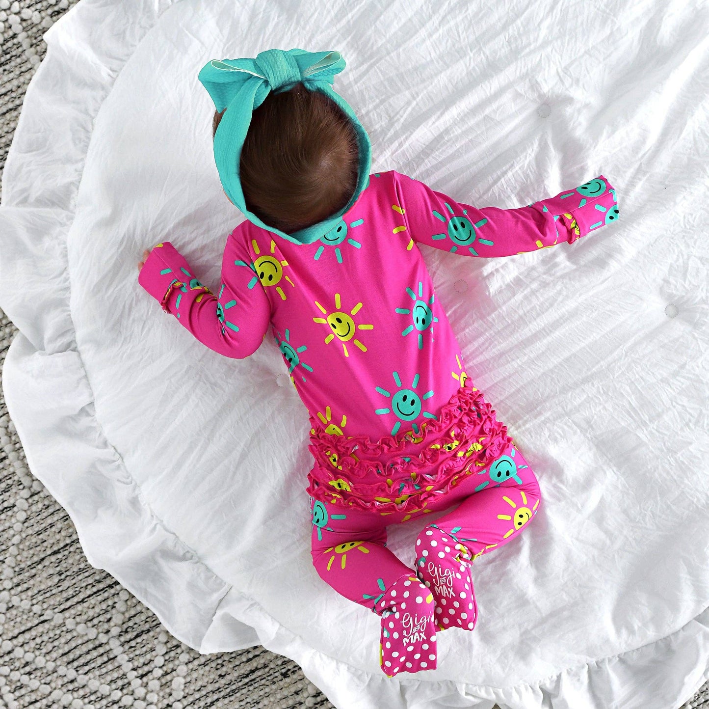 Brittany Smiley Face Ruffle Zip
