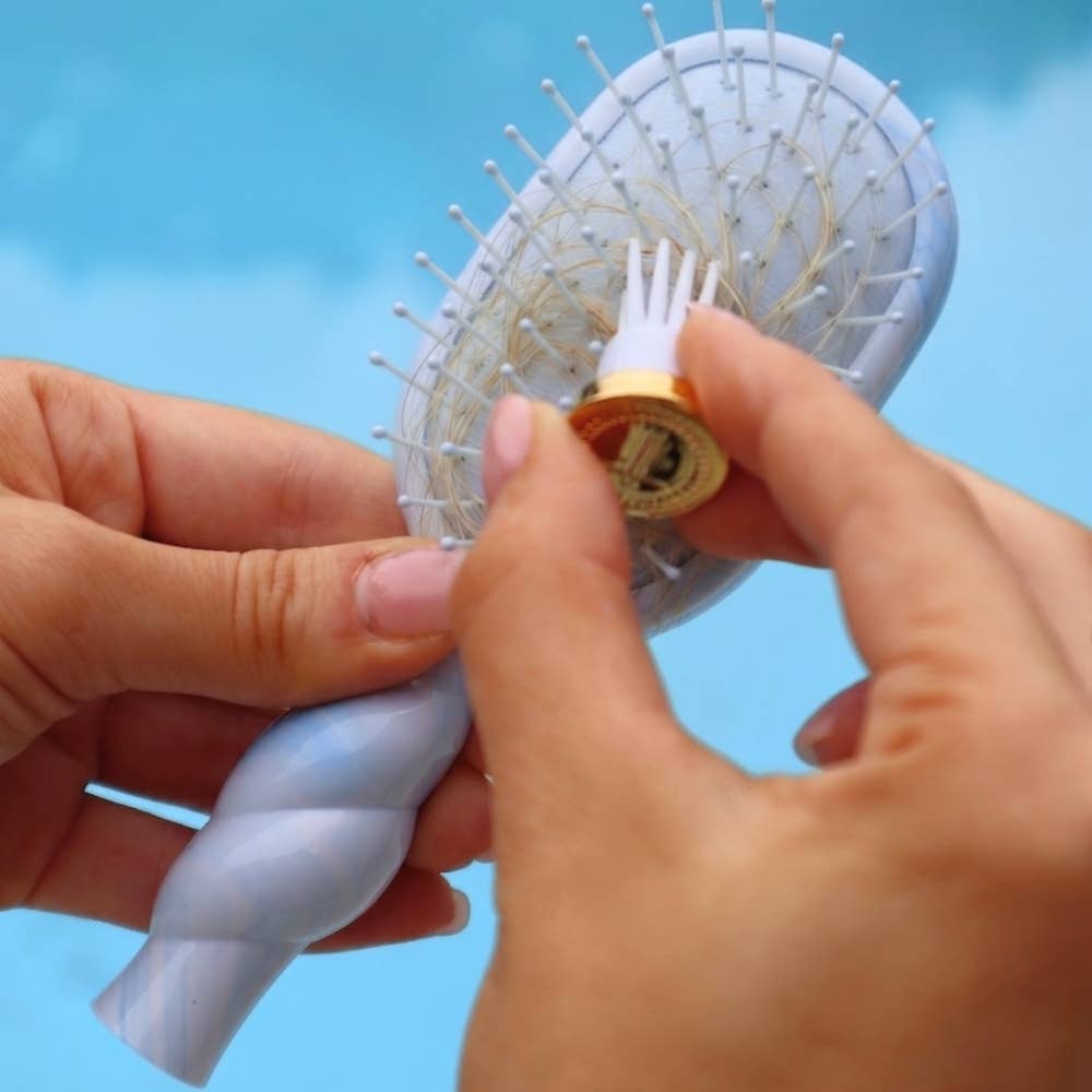 Mini Detangler Brush | Medium | Tide & True