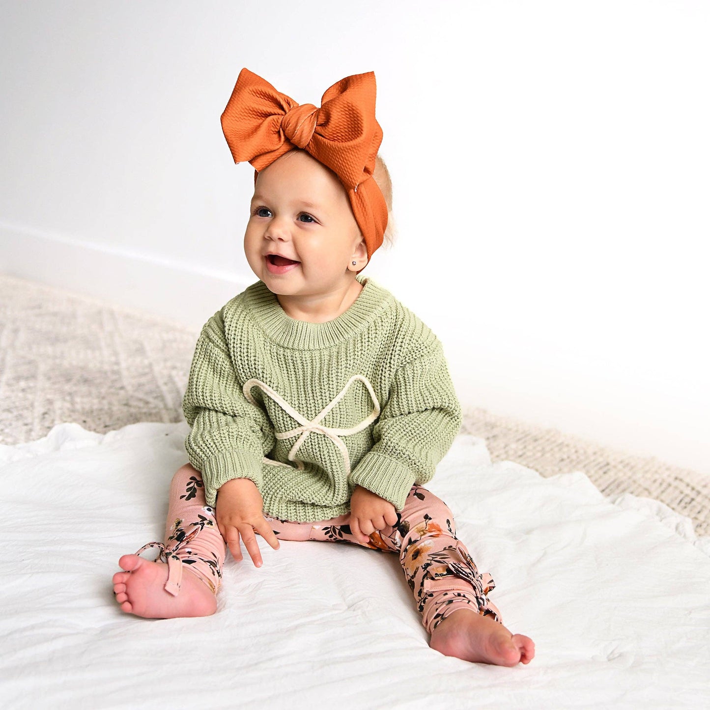 Green Bow SWEATER
