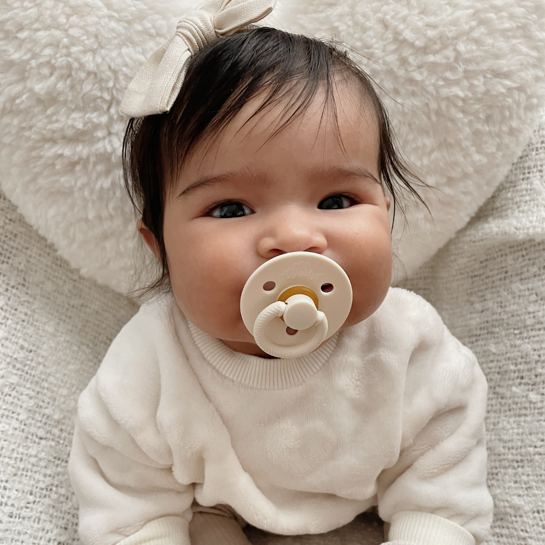 Itzy Soother™ Natural Rubber Paci Sets 6-18m