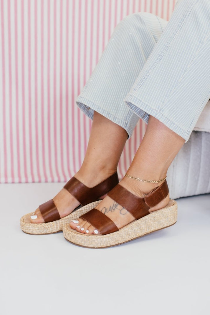 Corky’s Heatwave in Mahogany