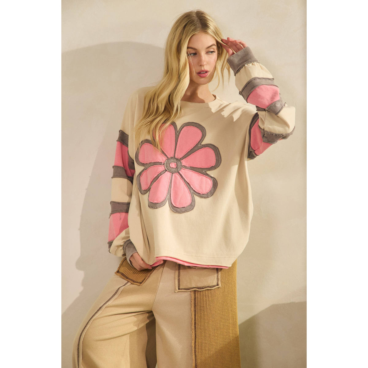 GROOVY BLOOM