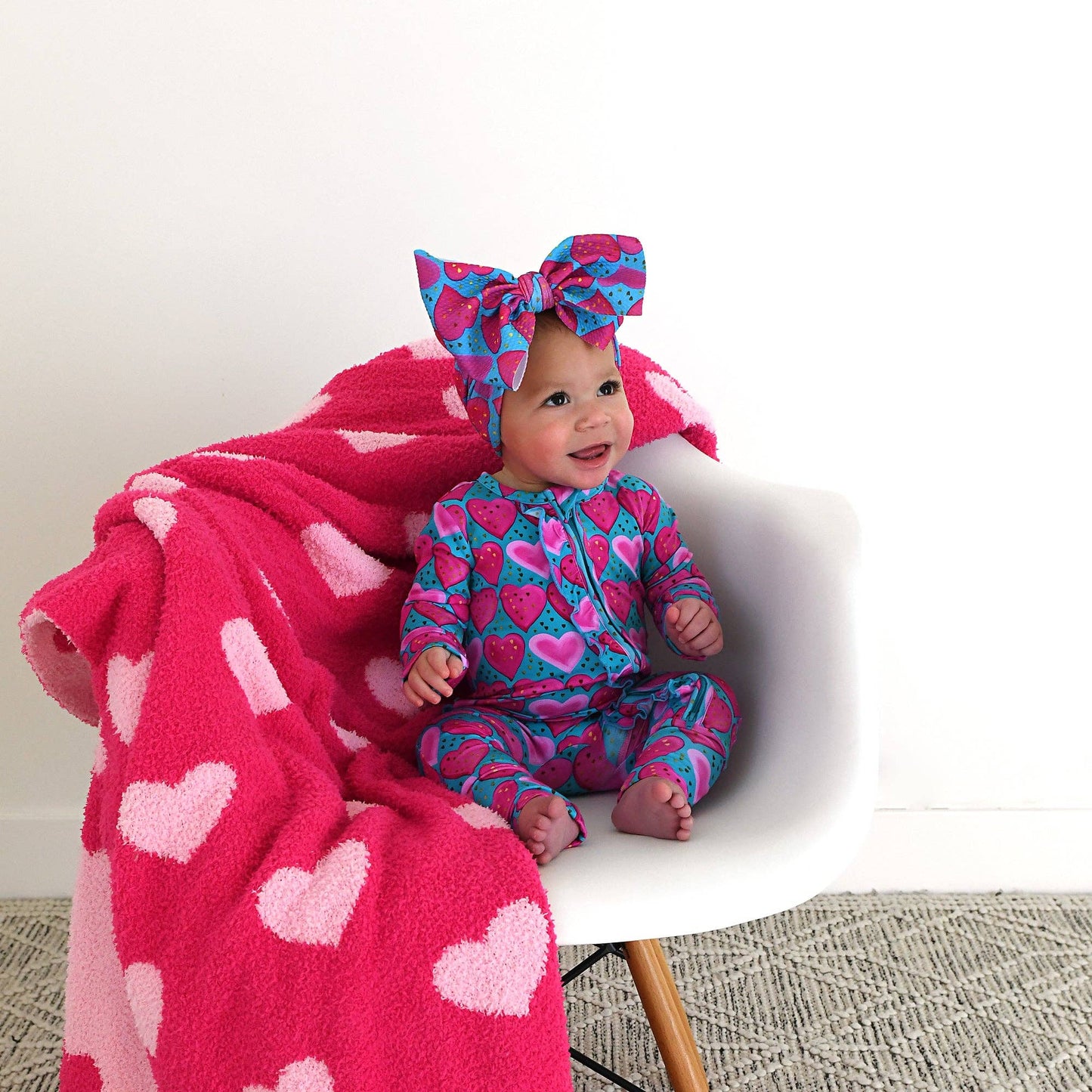 Alaina Heart Ruffle Zip