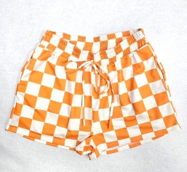 PLUS SIZE CHECKERED SHORTS
