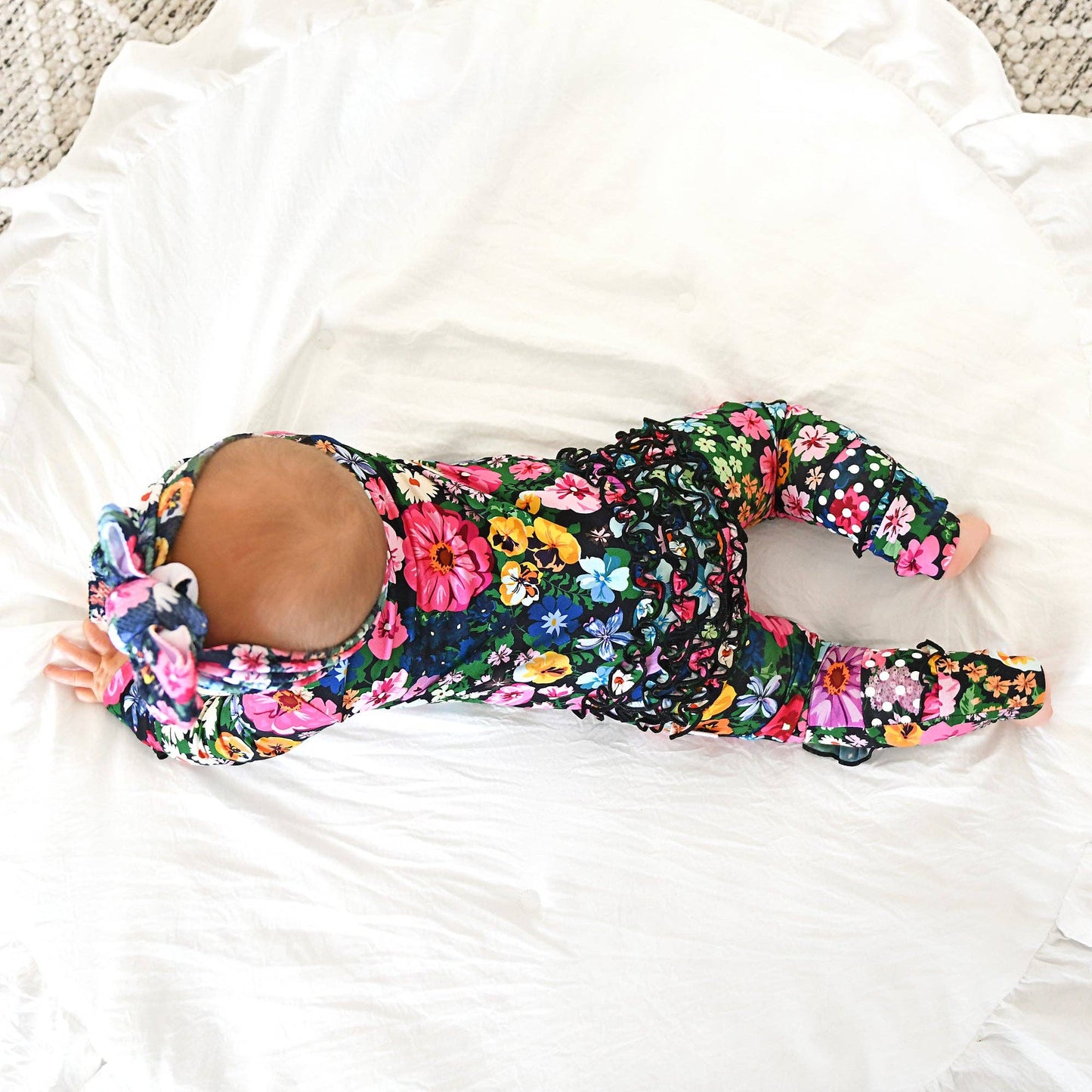 Cassandra RUFFLE ZIP