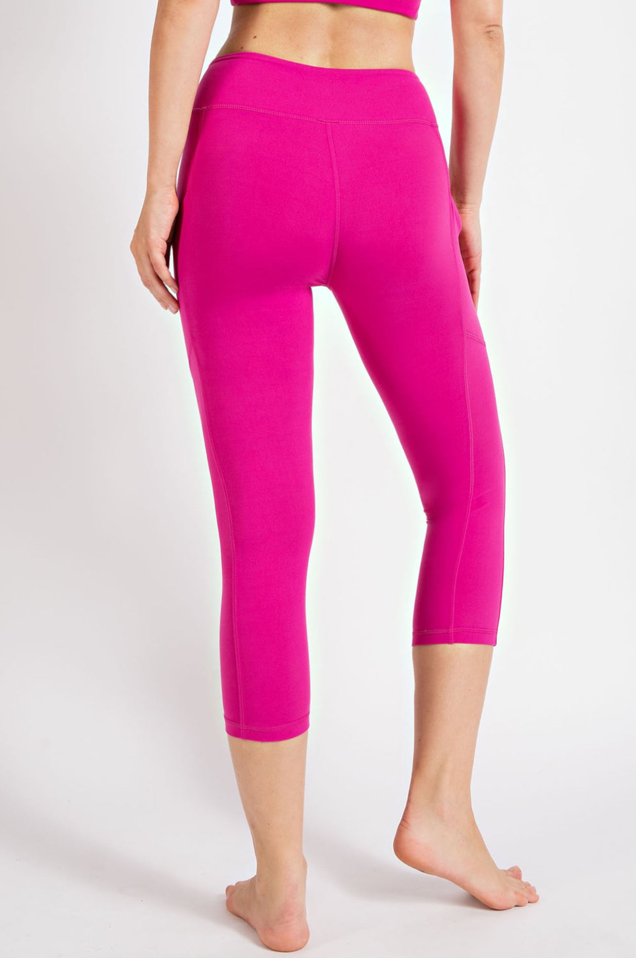 Capri Pocket Leggings