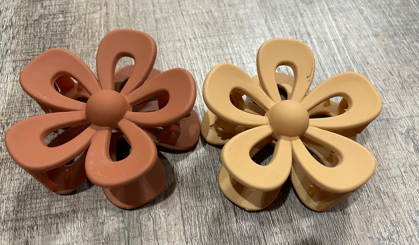 Flower Clips (2 pack)